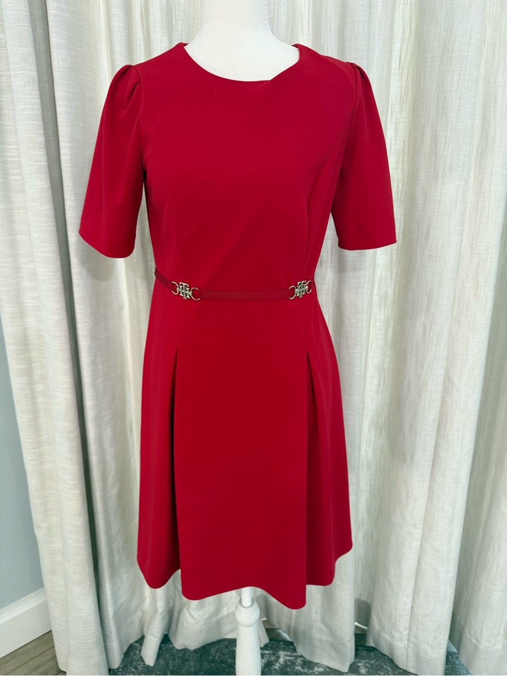 Tommy Hilfiger Red Midi Fit-and-Flare Dress with Decorative Waist Chain